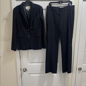 Banana republic Elegant Black Women's Suit Set sz 10 long